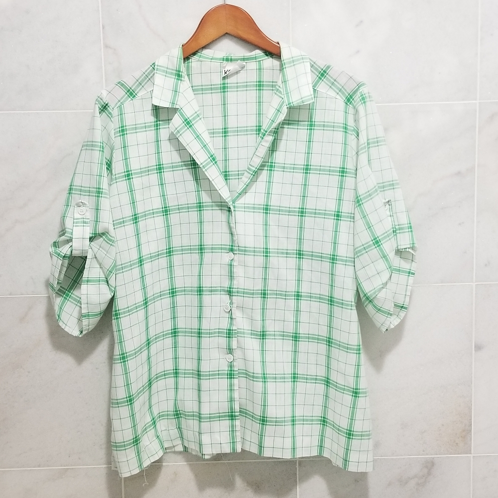 Koret Vintage Plaid Button Down Rolled Sle…